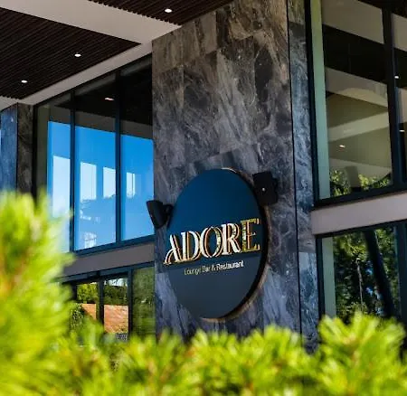 Adore 3*
